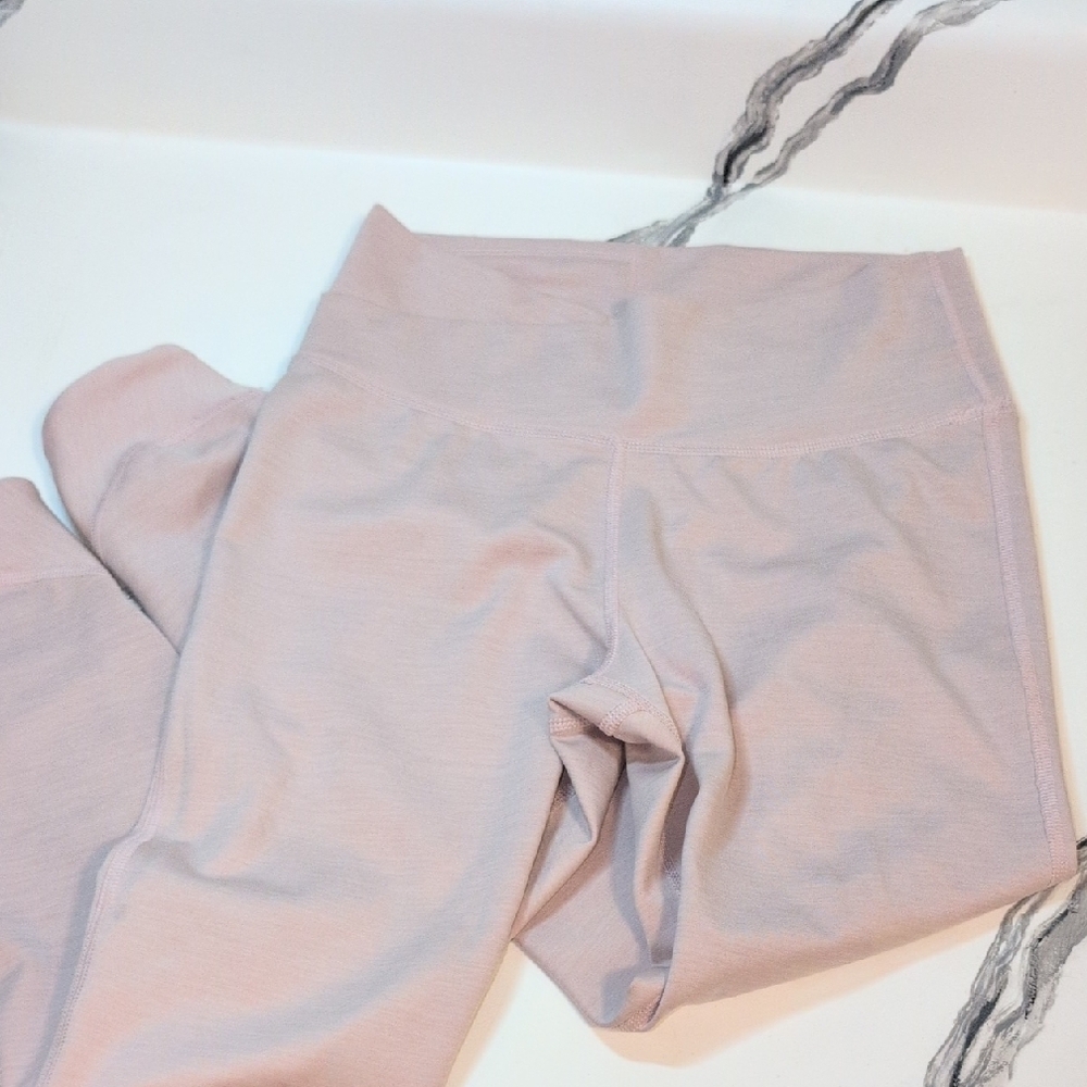 Nike Dri-FIT Light Pink Apparel